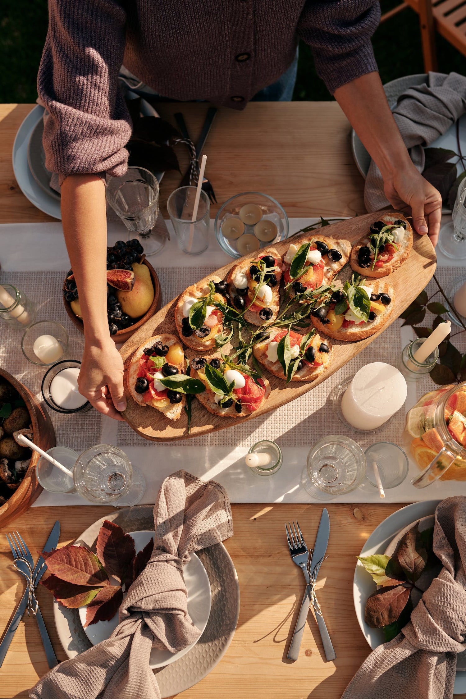 black placemats